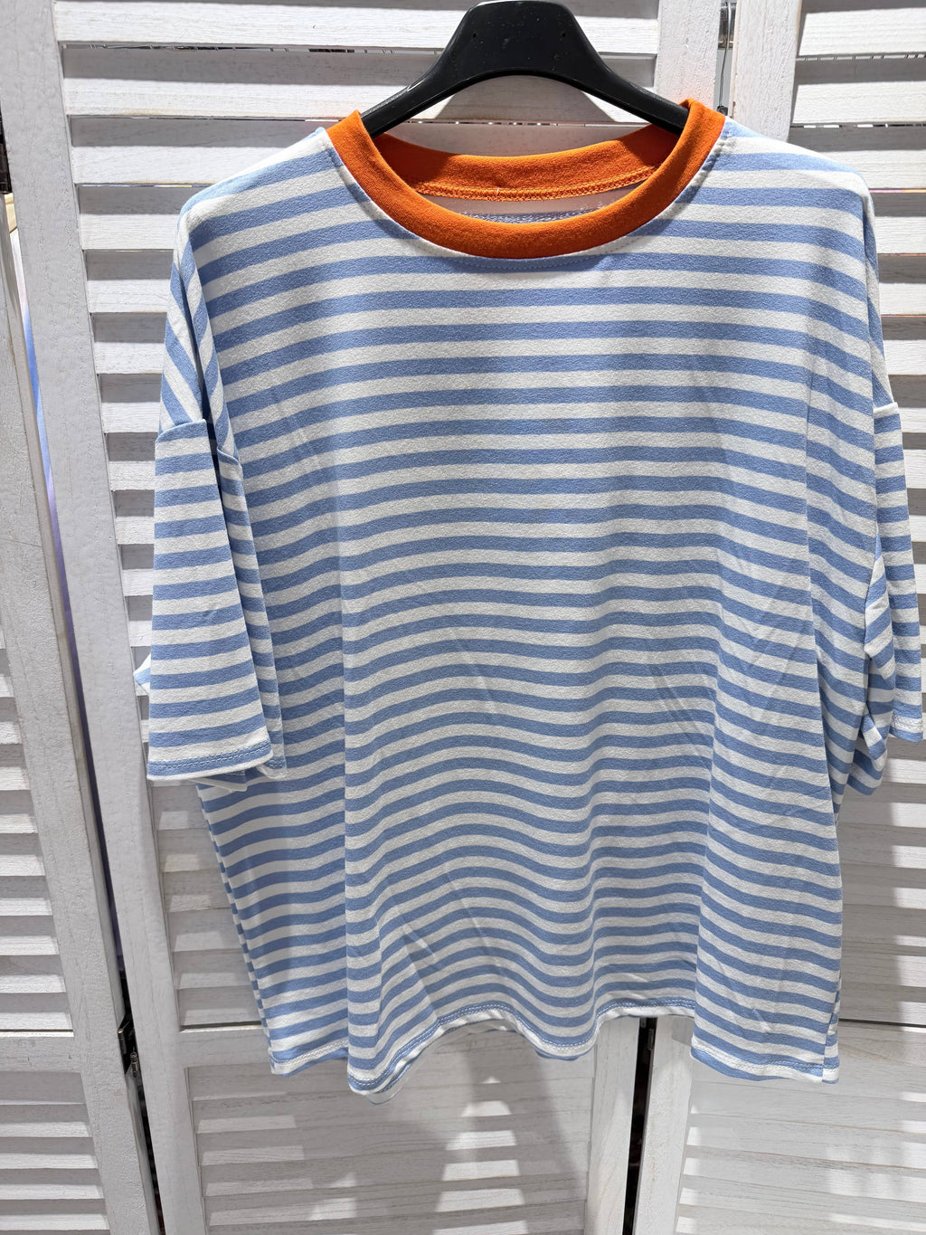 Gestreept T-shirt met ronde hals blauw oranje
